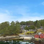 Villa Vy - A Gem With Private Beach In Bergen