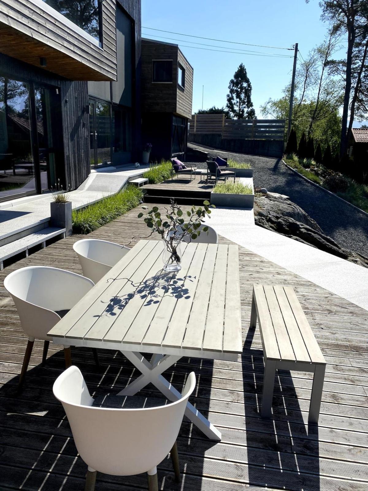 Vy - A Gem With Private In * Bergen