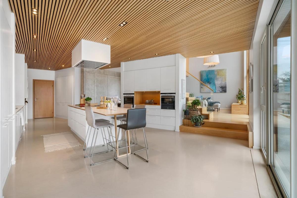 Vy - A Gem With Private In * Bergen